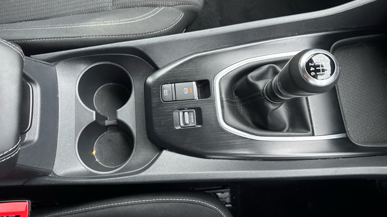 Nissan Qashqai 1.3 DiG-T MH Acenta Premium 5dr Petrol Hatchback